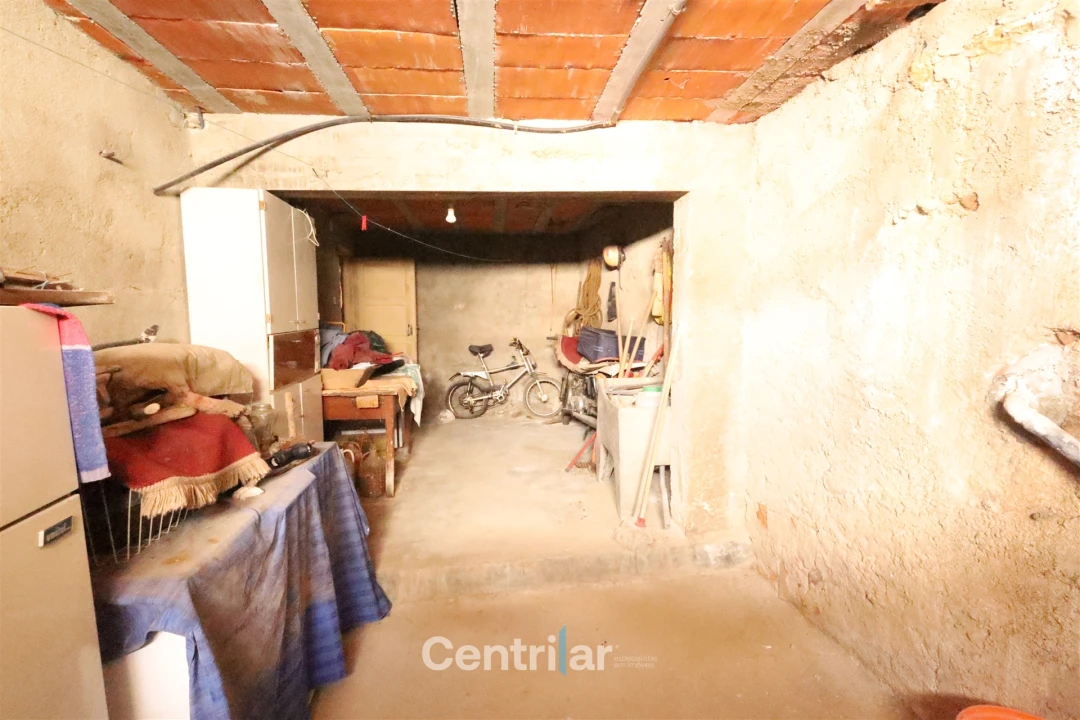 Moradia T3 para Venda em Real Foto 16