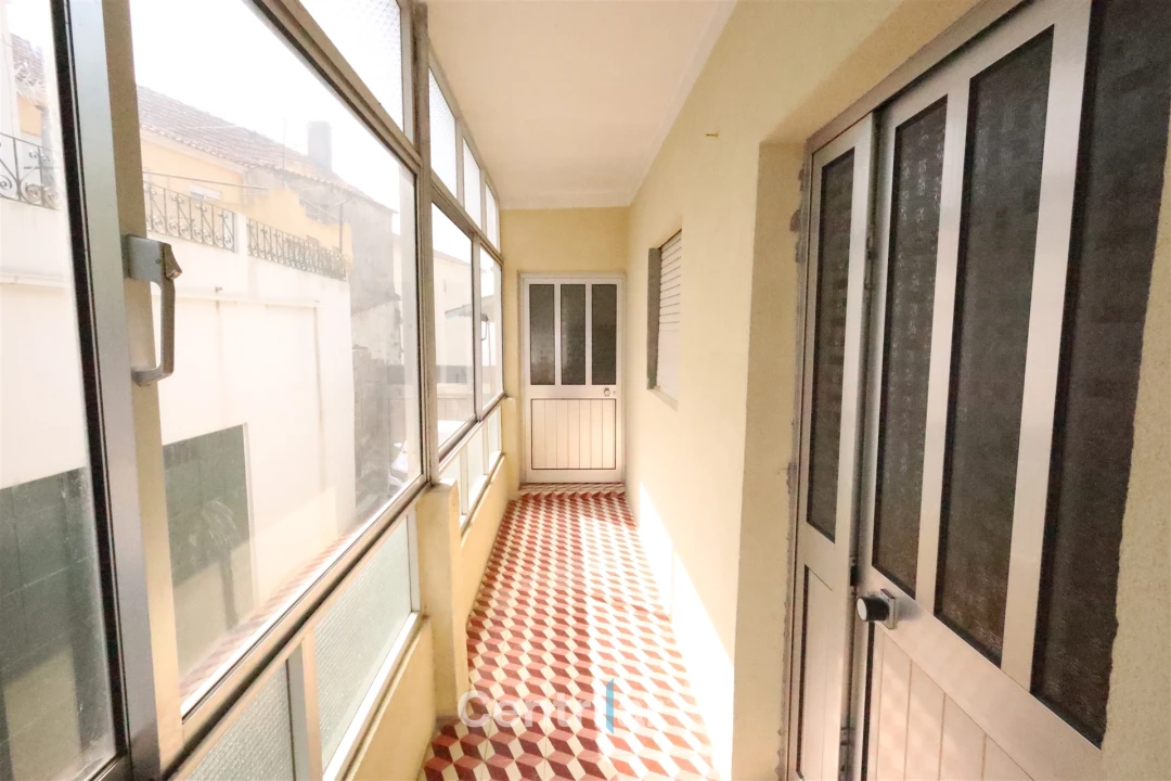 Moradia T3 para Venda em Real Foto 3