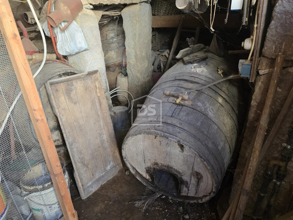 Moradia T0 para Venda em Queiriga Foto 29