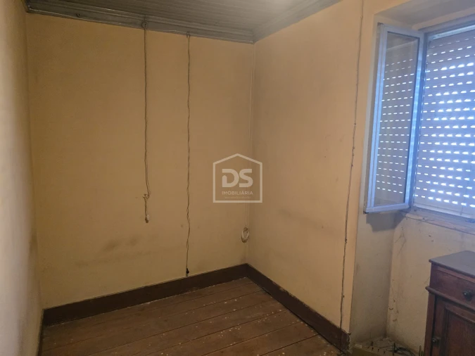 Moradia T0 para Venda em Queiriga Foto 10