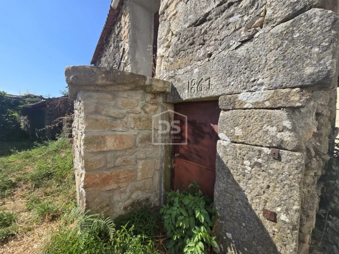 Moradia T0 para Venda em Queiriga Foto 10