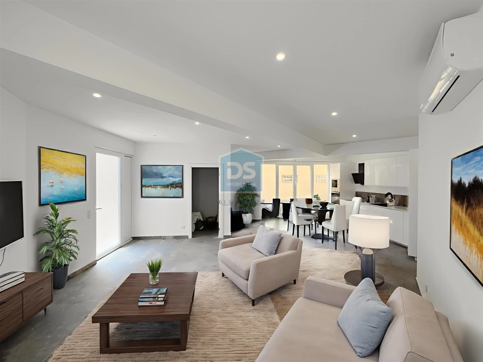 Apartamento T3 para Venda em Quarteira Foto 1