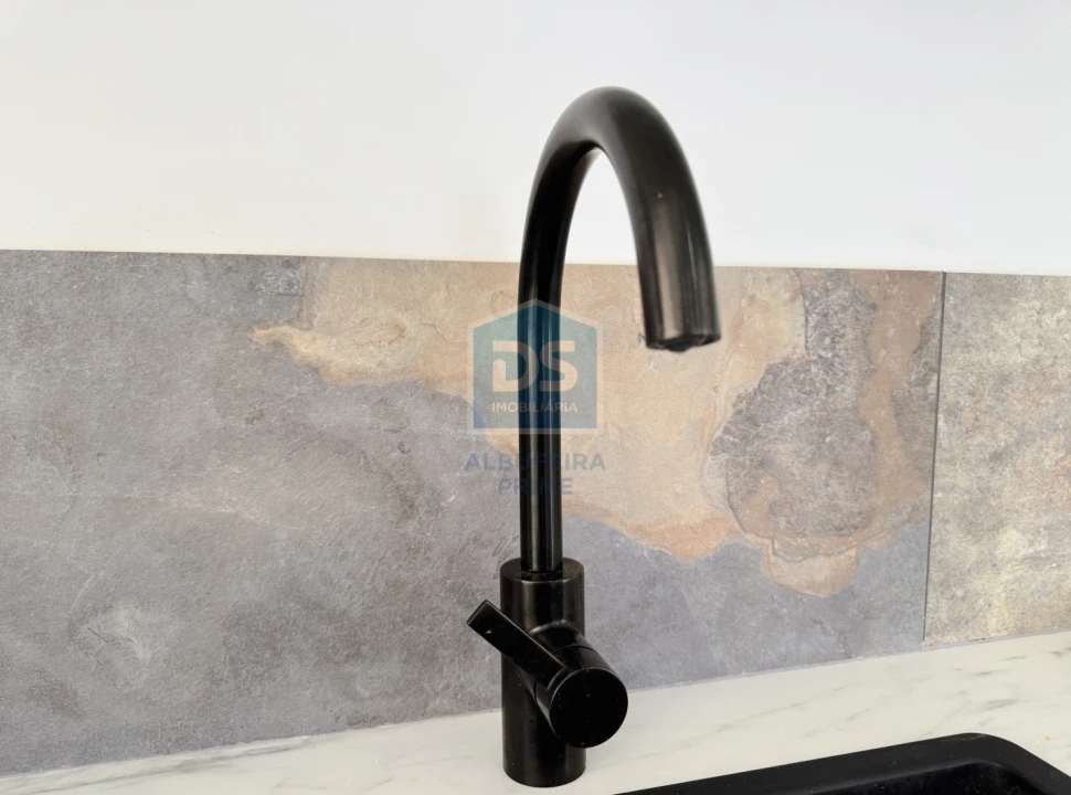 Apartamento T3 para Venda em Quarteira Foto 19