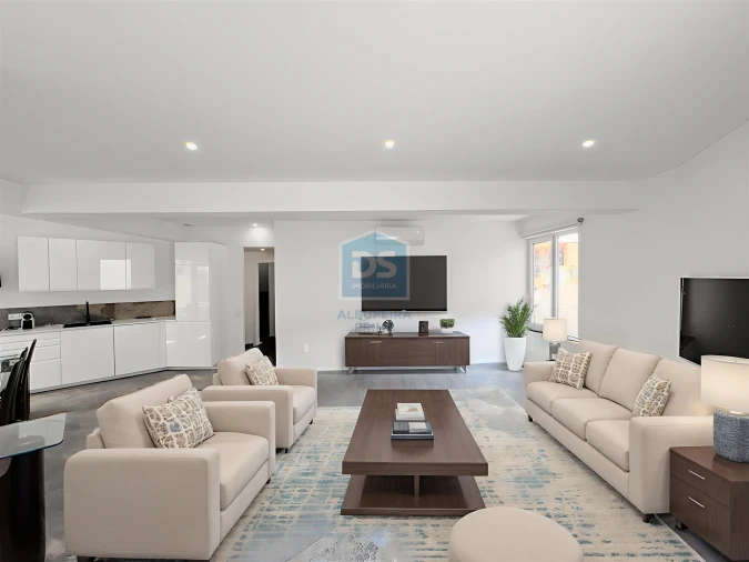 Apartamento T3 para Venda em Quarteira Foto 2