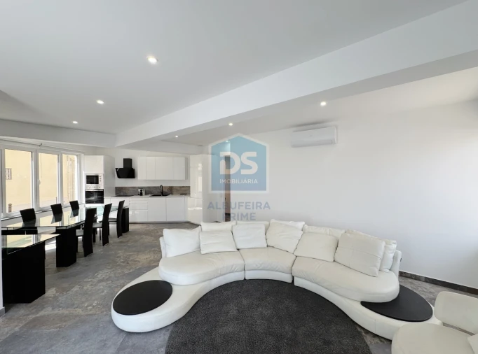 Apartamento T3 para Venda em Quarteira Foto 20