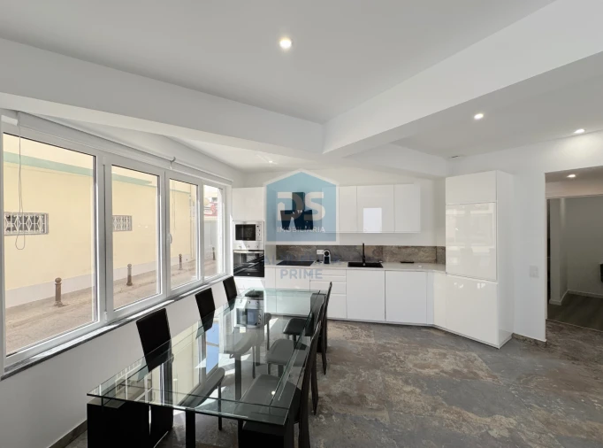 Apartamento T3 para Venda em Quarteira Foto 13