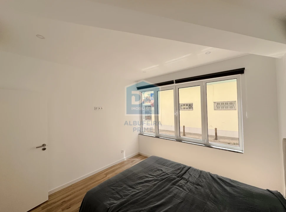 Apartamento T3 para Venda em Quarteira Foto 26