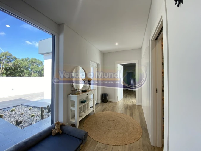 Moradia T4 para Venda em Samora Correia Foto 13