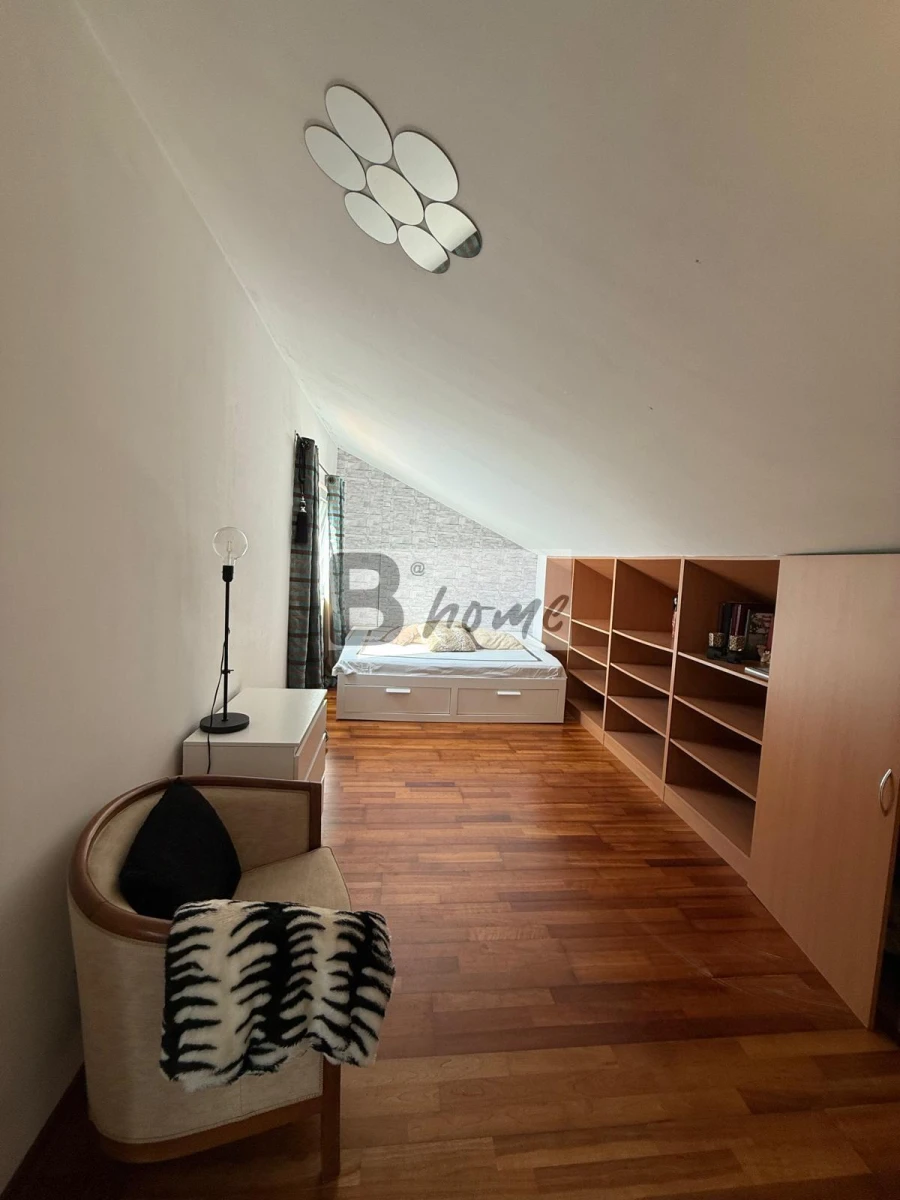 Moradia T4 para Venda em Charneca de Caparica e Sobreda Foto 15