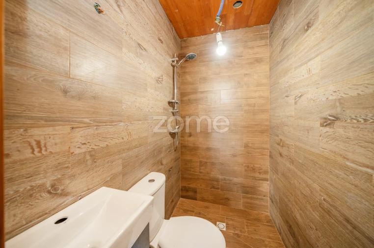 Moradia T3 para Venda em Nogueira Foto 29