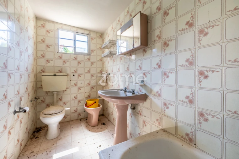 Quinta T4 para Venda em Juncal Foto 52