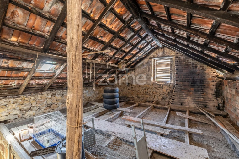 Quinta T4 para Venda em Juncal Foto 47