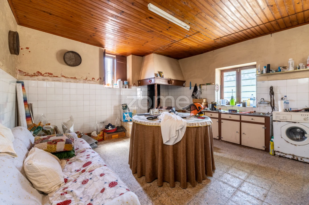 Quinta T4 para Venda em Juncal Foto 66