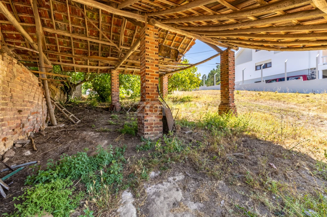 Quinta T4 para Venda em Juncal Foto 35