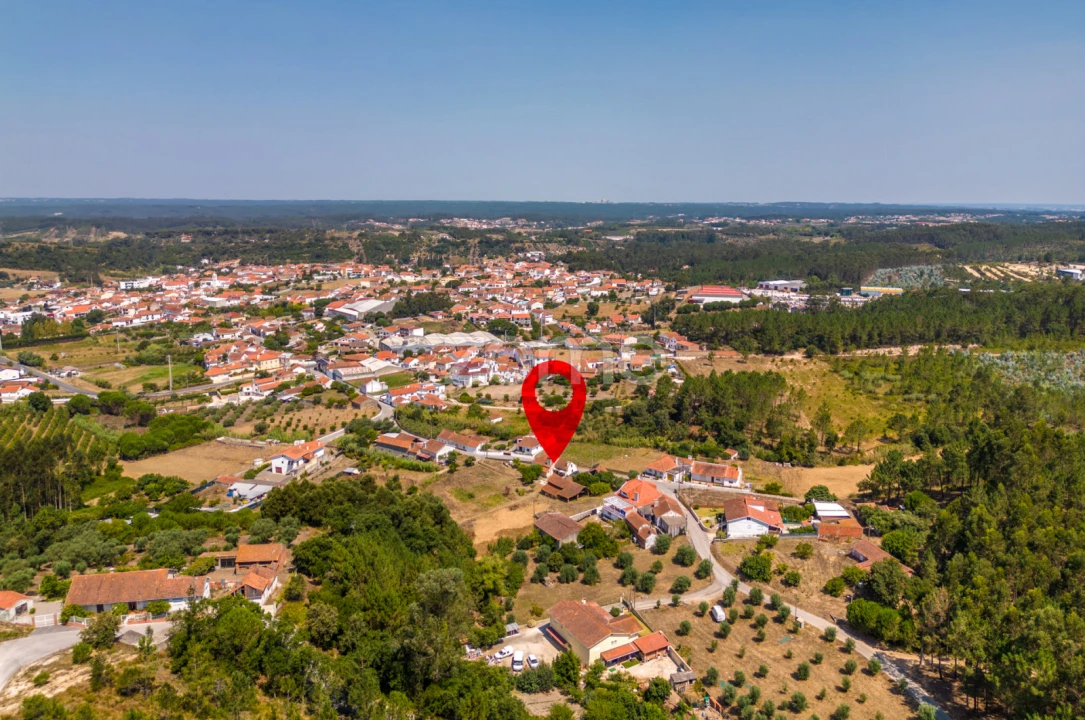 Quinta T4 para Venda em Juncal Foto 6