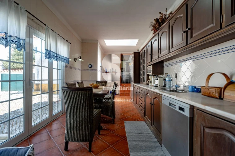 Moradia T4 para Venda em Alfeizerão Foto 16