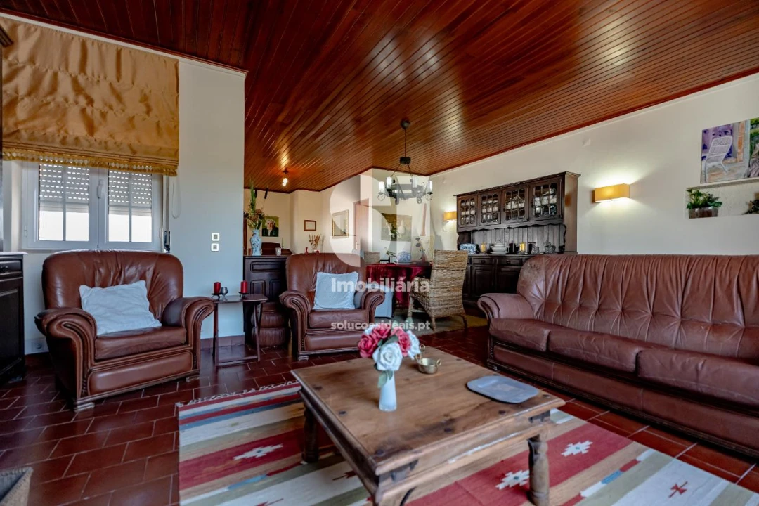 Moradia T4 para Venda em Alfeizerão Foto 13