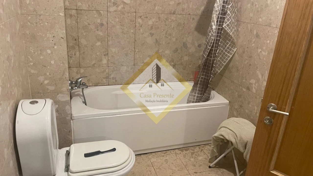 Apartamento T2 para Venda em Canidelo Foto 20