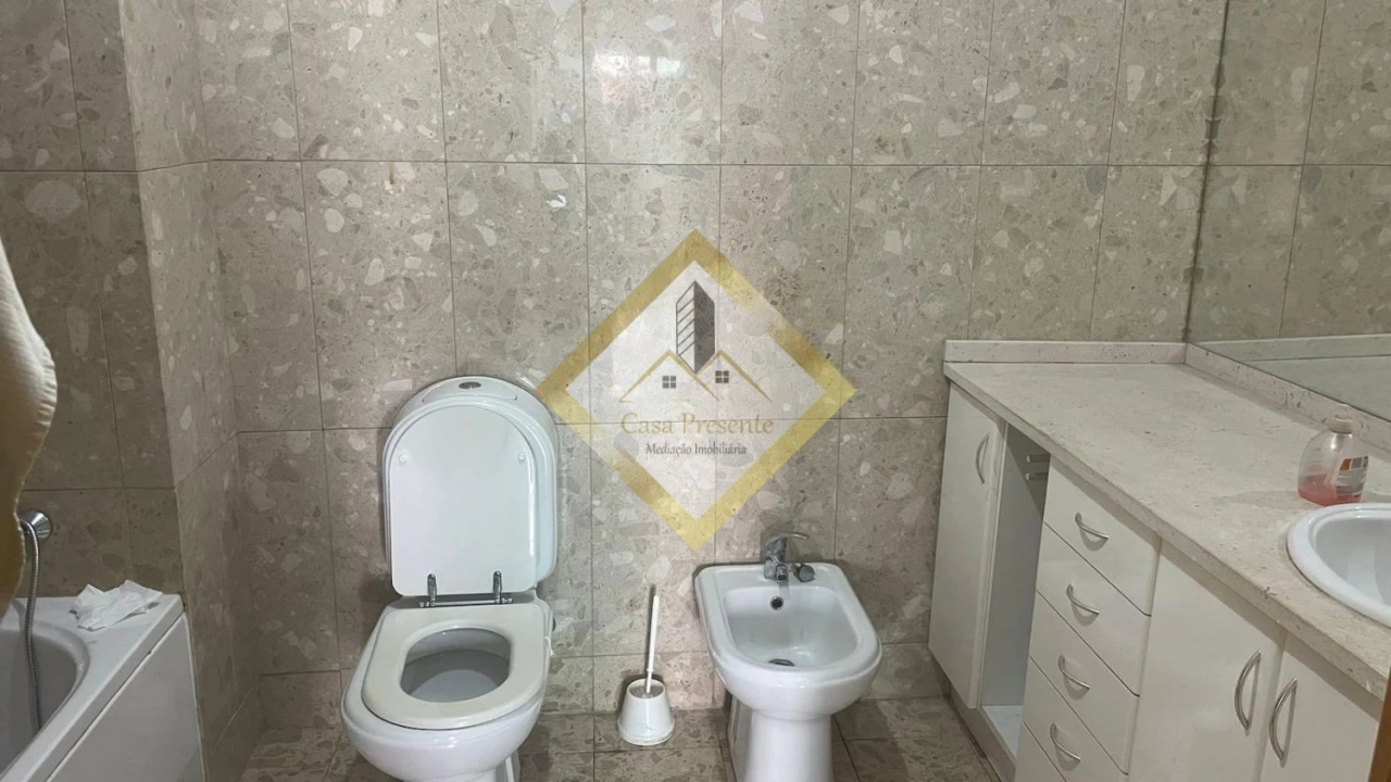 Apartamento T2 para Venda em Canidelo Foto 12