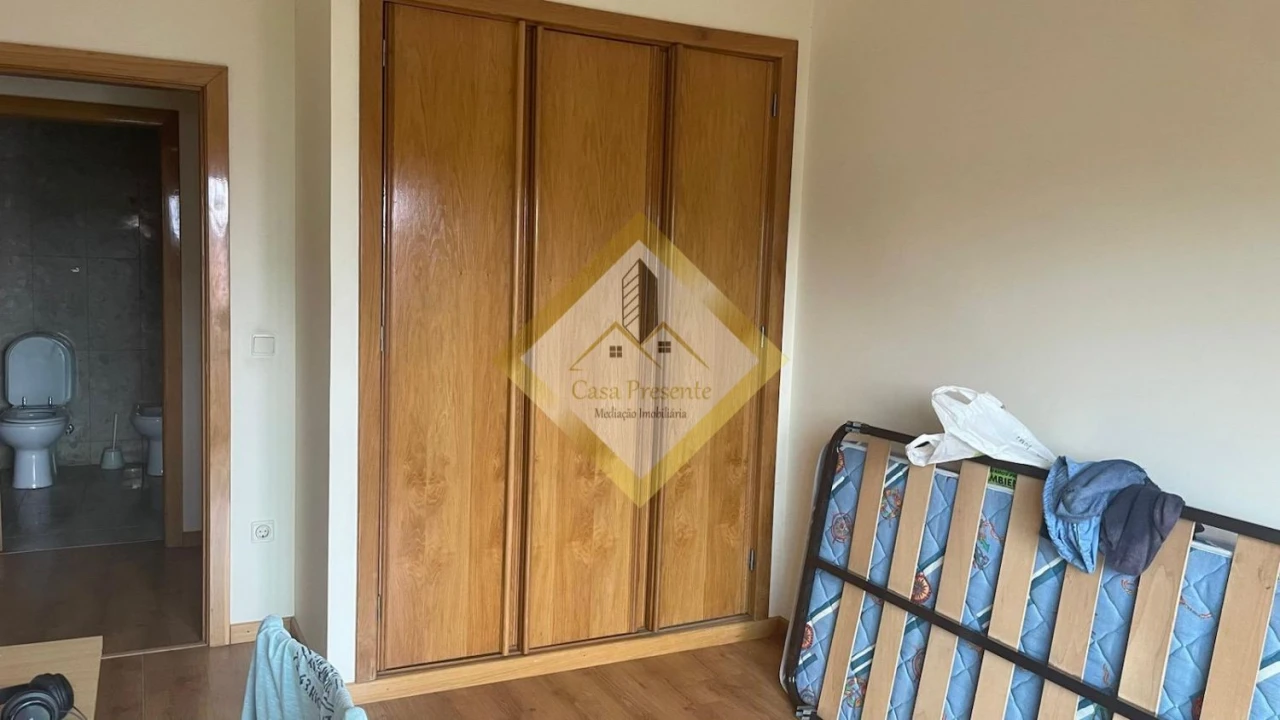 Apartamento T2 para Venda em Canidelo Foto 11