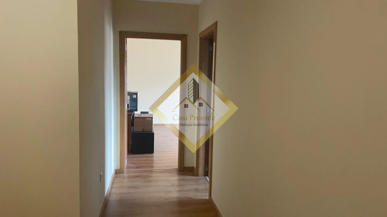 Apartamento T2 para Venda em Canidelo Foto 9