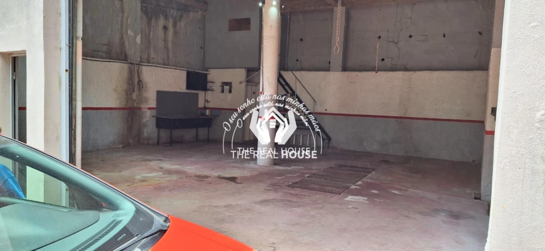 Loja para Arrendamento em Gaula Foto 4