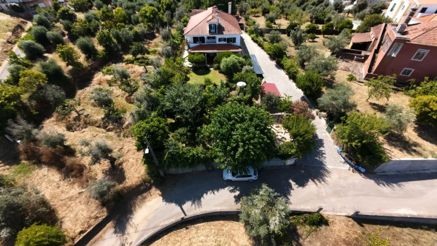 Moradia T7 para Venda em Serra e Junceira Foto 58