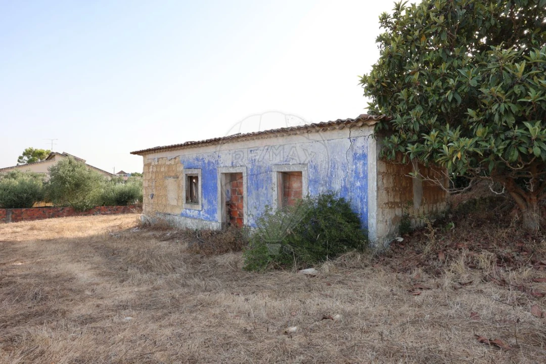 Moradia T3 para Venda em Abitureiras Foto 3