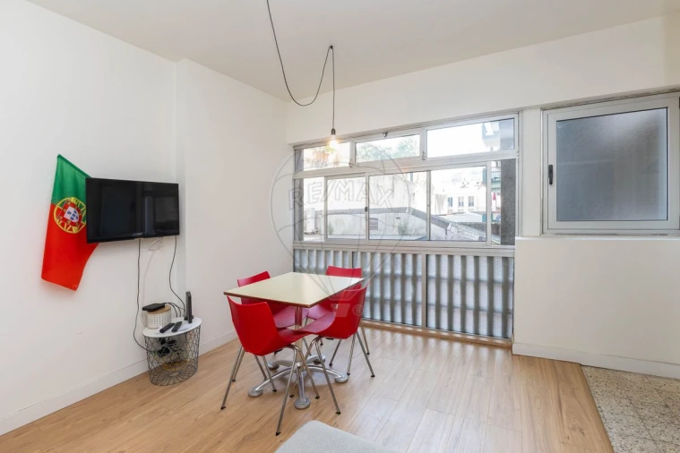 Apartamento T5 para Venda em Cedofeita, Santo Ildefonso, Sé, Miragaia, São Nicolau e Vitória Foto 7