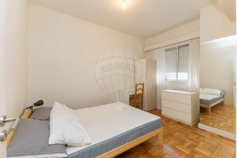 Apartamento T5 para Venda em Cedofeita, Santo Ildefonso, Sé, Miragaia, São Nicolau e Vitória Foto 20