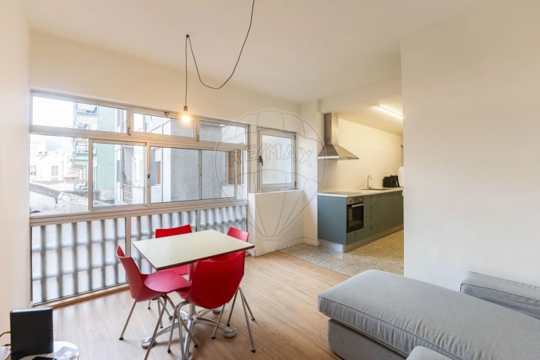 Apartamento T5 para Venda em Cedofeita, Santo Ildefonso, Sé, Miragaia, São Nicolau e Vitória Foto 6