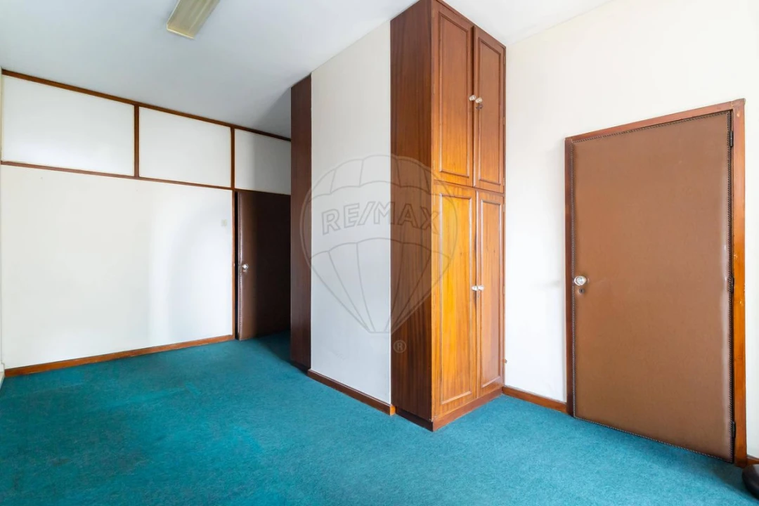 Apartamento T5 para Venda em Cedofeita, Santo Ildefonso, Sé, Miragaia, São Nicolau e Vitória Foto 29