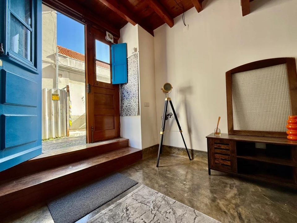 Apartamento T1 para Venda em Santa Maria Maior Foto 33