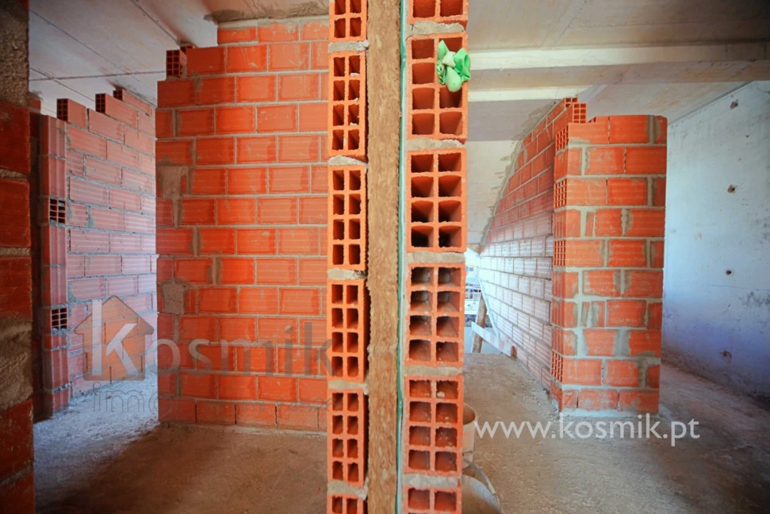 Apartamento T4 para Venda em Santo António dos Cavaleiros e Frielas Foto 50