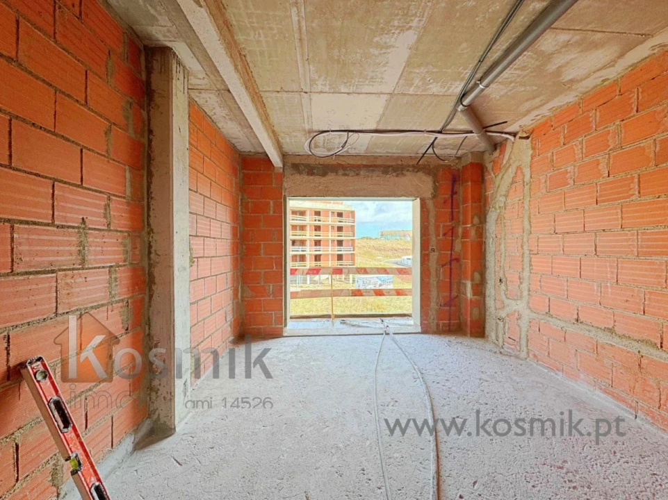 Apartamento T4 para Venda em Santo António dos Cavaleiros e Frielas Foto 32