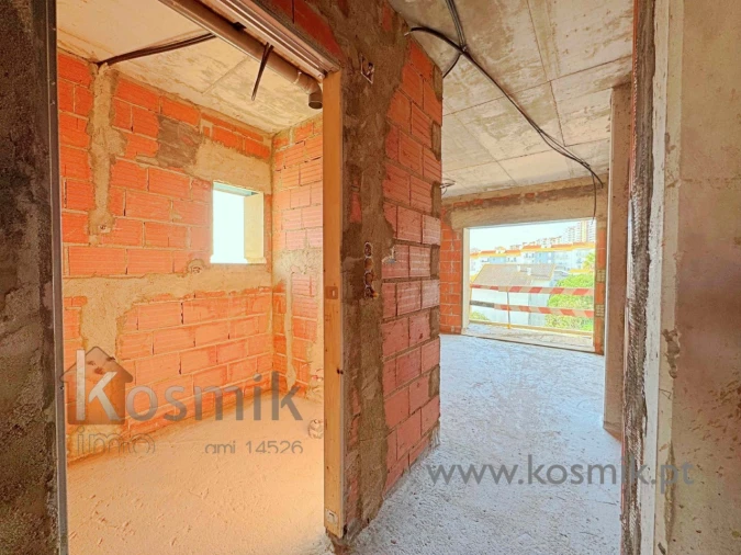 Apartamento T4 para Venda em Santo António dos Cavaleiros e Frielas Foto 30