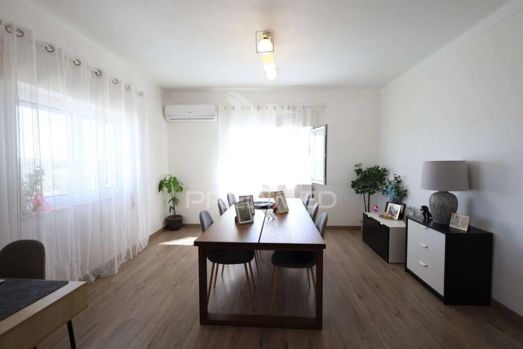 Moradia T3 para Venda em Olaia e Paço Foto 3