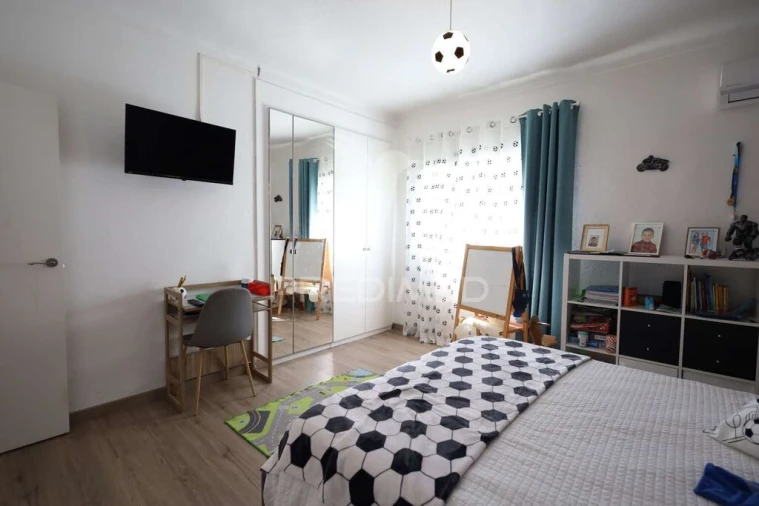 Moradia T3 para Venda em Olaia e Paço Foto 9