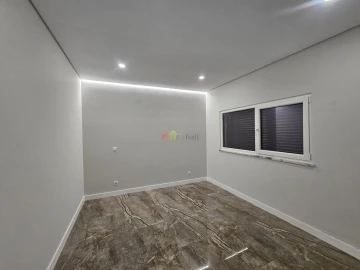 Moradia T5 para Venda em Azeitão (São Lourenço e São Simão)