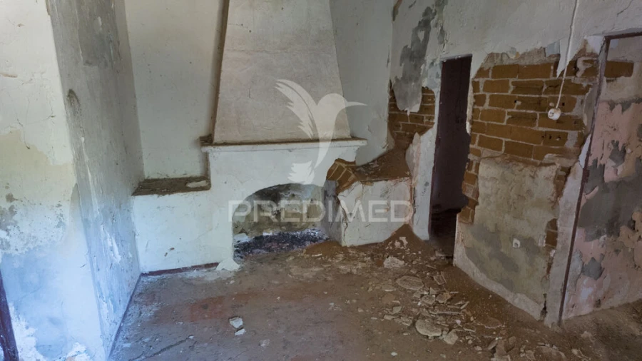 Moradia T4 para Venda em Vale de Santiago Foto 13