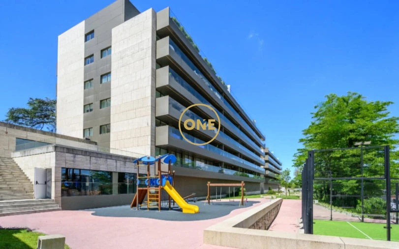 Apartamento T4 para Venda em Santa Marinha e São Pedro da Afurada Foto 6