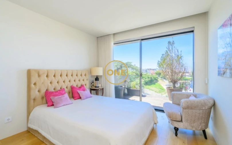 Apartamento T4 para Venda em Santa Marinha e São Pedro da Afurada Foto 25