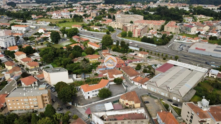 Armazém para Venda em Gulpilhares e Valadares Foto 3