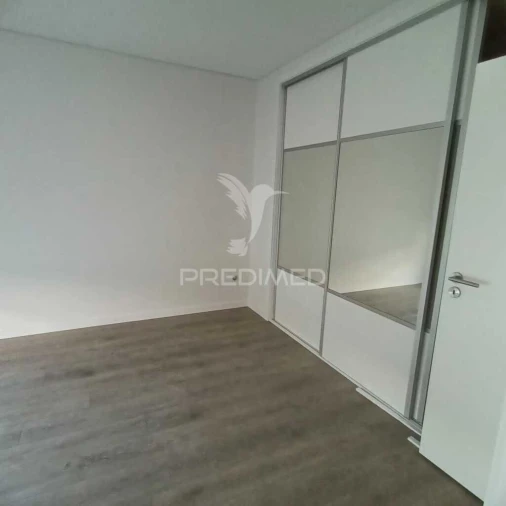 Moradia T4 para Venda em Fernao Ferro Foto 20