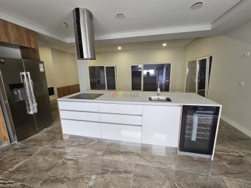 Moradia T5 para Venda em Azeitão (São Lourenço e São Simão)