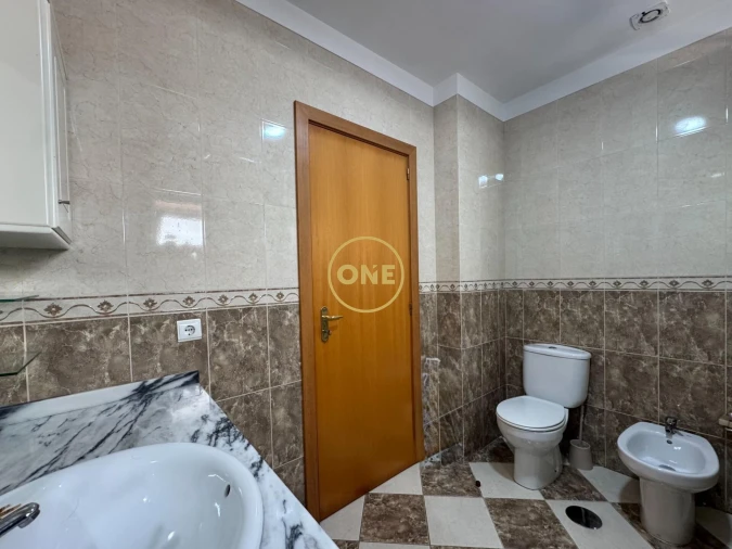 Moradia T3 para Venda em Castêlo da Maia Foto 15