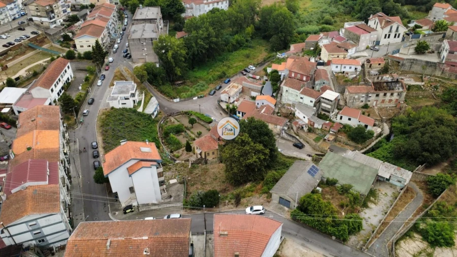 Terreno para Venda em Oliveira do Douro Foto 5
