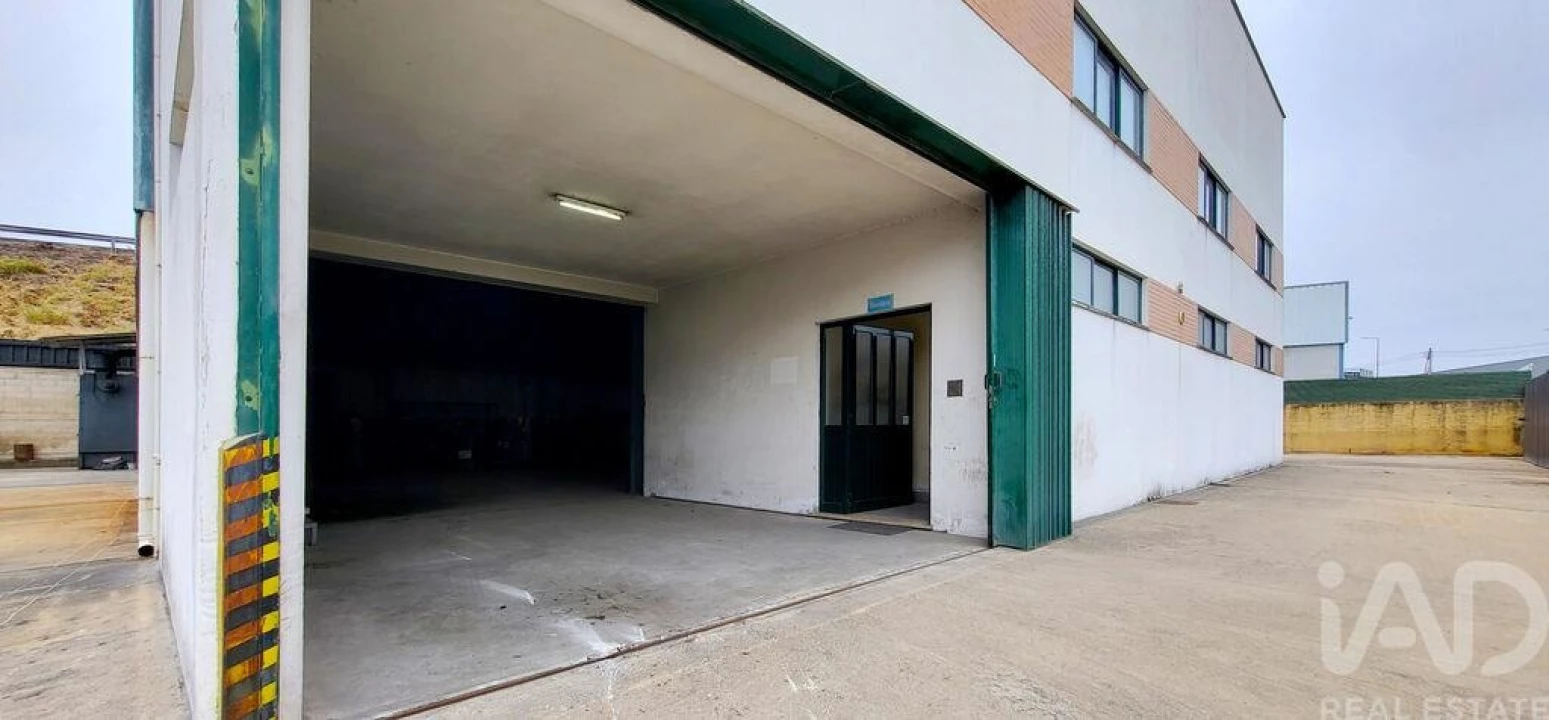 Armazém para Venda em Oiã Foto 22