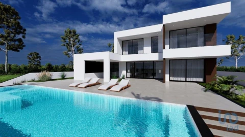 Moradia T3 para Venda em Albufeira e Olhos de Água