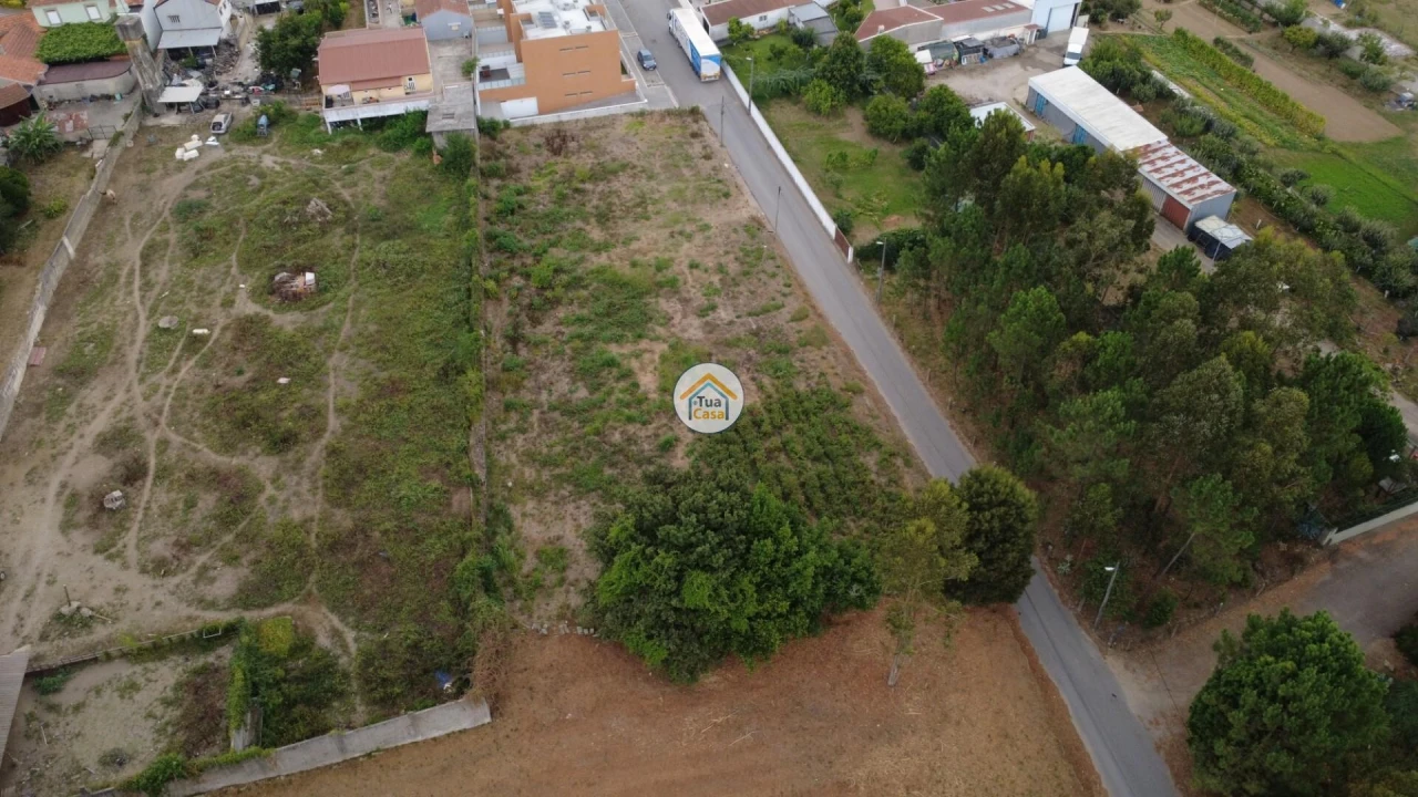 Terreno para Venda em Serzedo e Perosinho Foto 6
